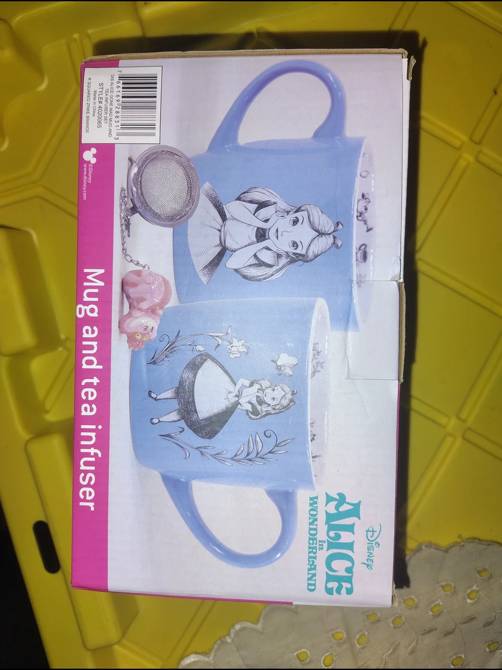 Disney Alice in Wonderland Blue Mug & Tea Infuser Set